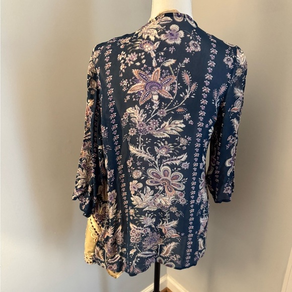 Soft Surrounding Size M Kimono/Cardigan with embroidery. Gorgeous - Picture 4 of 10